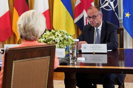 tagreuters.com2025binary_LYNXMPEL7K065-VIEWIMAGE