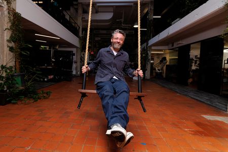 tagreuters.com2025binary_LYNXMPEL7K0JD-VIEWIMAGE