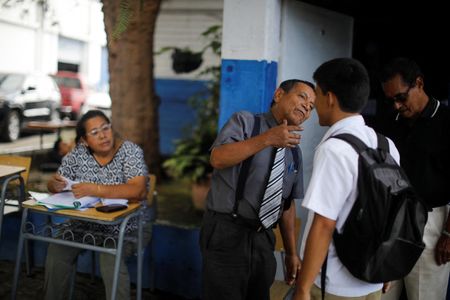 tagreuters.com2025binary_LYNXMPEL7K0ZJ-VIEWIMAGE