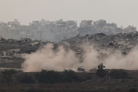 tagreuters.com2025binary_LYNXMPEL7Q0TJ-VIEWIMAGE