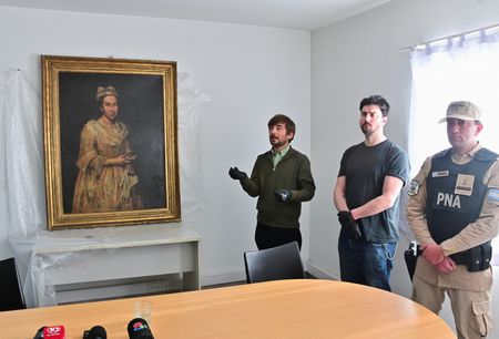 tagreuters.com2025binary_LYNXMPEL8217U-VIEWIMAGE