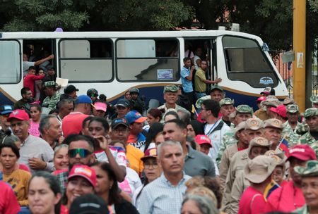 tagreuters.com2025binary_LYNXMPEL85015-VIEWIMAGE