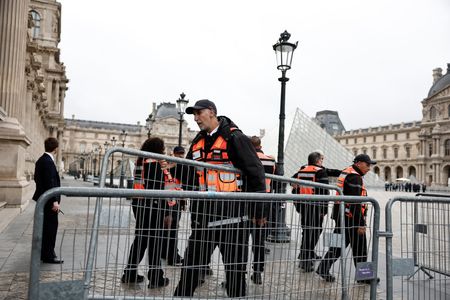 tagreuters.com2025binary_LYNXMPEL9J0AZ-VIEWIMAGE