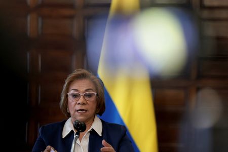 tagreuters.com2025binary_LYNXMPEL9J0LV-VIEWIMAGE