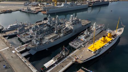 tagreuters.com2025binary_LYNXMPEL9L05O-VIEWIMAGE