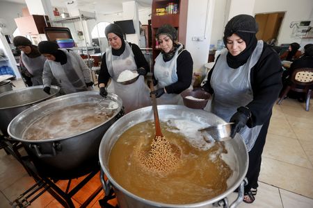 tagreuters.com2025binary_LYNXMPEL9L0FZ-VIEWIMAGE