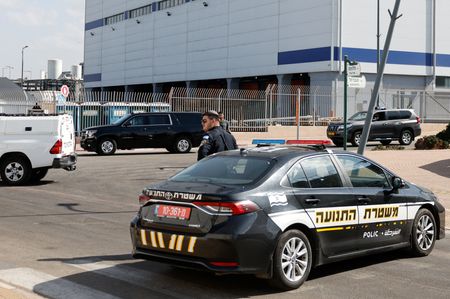 tagreuters.com2025binary_LYNXMPEL9N0L1-VIEWIMAGE