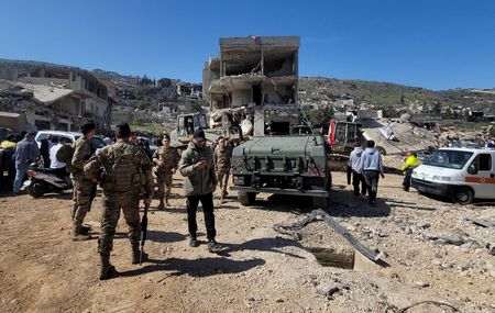 tagreuters.com2025binary_LYNXMPEL9R0BT-VIEWIMAGE