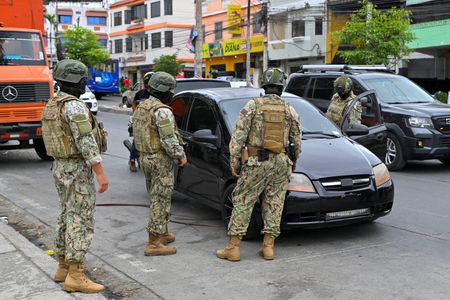 tagreuters.com2025binary_LYNXMPEL9S0S2-VIEWIMAGE