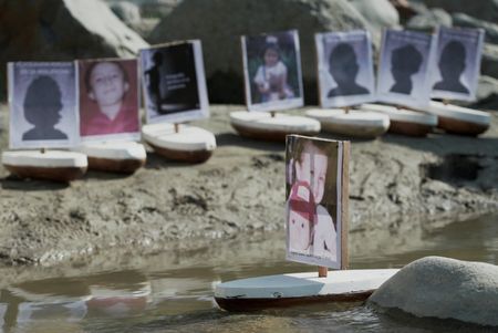 tagreuters.com2025binary_LYNXMPELAC0PX-VIEWIMAGE