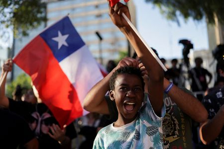 tagreuters.com2025binary_LYNXMPELAG02F-VIEWIMAGE