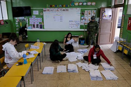 tagreuters.com2025binary_LYNXMPELAG02U-VIEWIMAGE