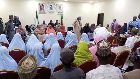 tagreuters.com2025binary_LYNXMPELAP174-VIEWIMAGE