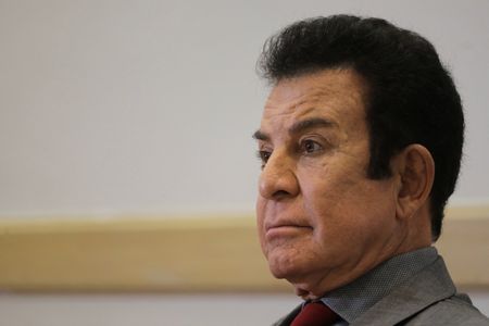 tagreuters.com2025binary_LYNXMPELB401X-VIEWIMAGE