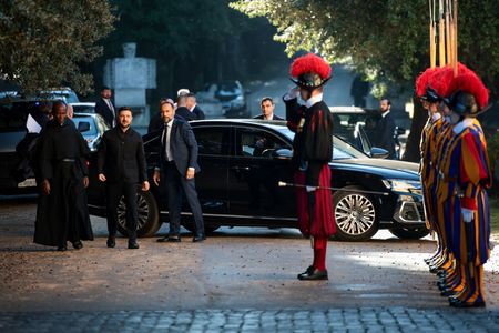 tagreuters.com2025binary_LYNXMPELB80HS-VIEWIMAGE