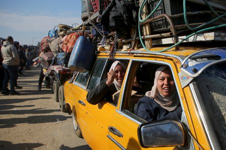 tagreuters.com2025binary_LYNXNPEL0Q0BG-VIEWIMAGE