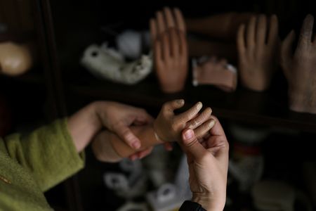 tagreuters.com2025binary_LYNXNPEL0S0CV-VIEWIMAGE