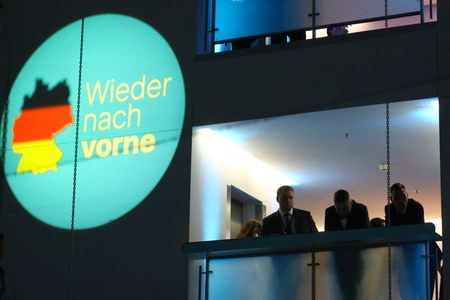 tagreuters.com2025binary_LYNXNPEL1M0A2-VIEWIMAGE