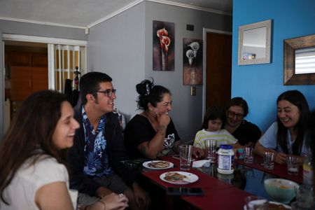 tagreuters.com2025binary_LYNXNPEL1O0KJ-VIEWIMAGE