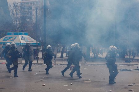 tagreuters.com2025binary_LYNXNPEL1R0NT-VIEWIMAGE