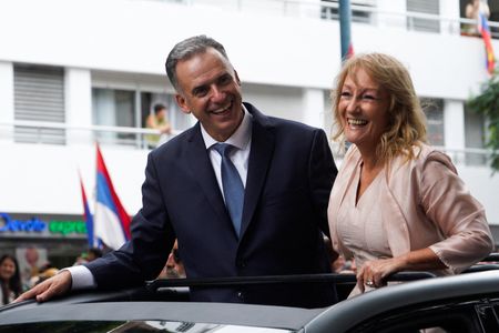 tagreuters.com2025binary_LYNXNPEL20181-VIEWIMAGE