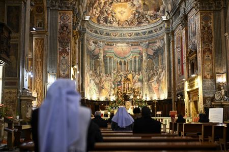 tagreuters.com2025binary_LYNXNPEL230AC-VIEWIMAGE