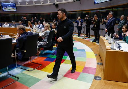 tagreuters.com2025binary_LYNXNPEL250UZ-VIEWIMAGE