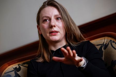 tagreuters.com2025binary_LYNXNPEL2L022-VIEWIMAGE