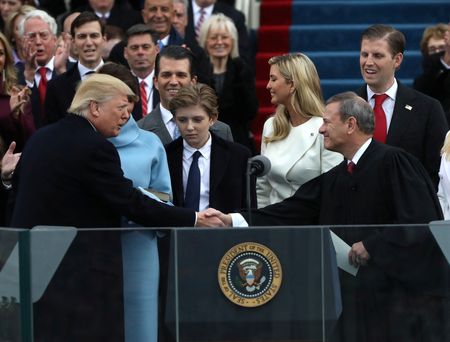 tagreuters.com2025binary_LYNXNPEL2L03J-VIEWIMAGE