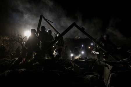 tagreuters.com2025binary_LYNXNPEL2L04F-VIEWIMAGE