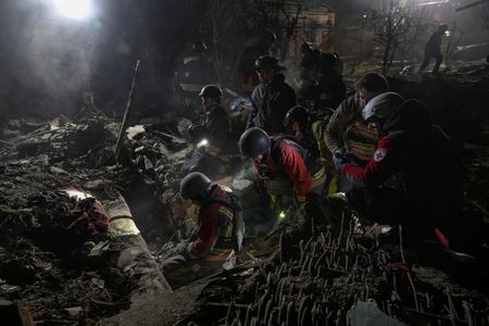 tagreuters.com2025binary_LYNXNPEL2L04I-VIEWIMAGE