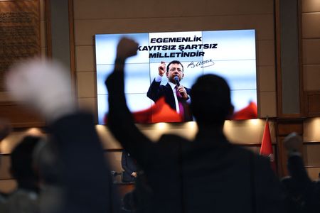 tagreuters.com2025binary_LYNXNPEL2P0T9-VIEWIMAGE