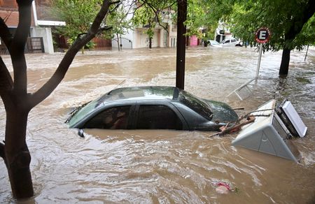 tagreuters.com2025binary_LYNXNPEL2Q0DQ-VIEWIMAGE