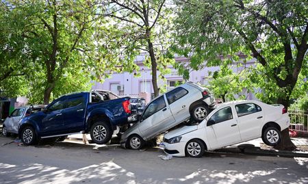 tagreuters.com2025binary_LYNXNPEL2Q0DS-VIEWIMAGE