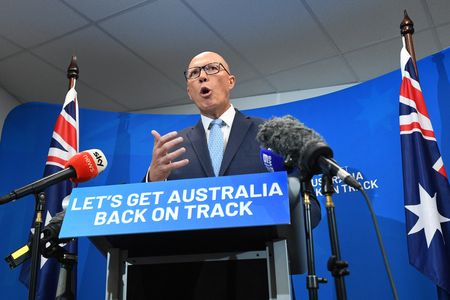 tagreuters.com2025binary_LYNXNPEL2R01B-VIEWIMAGE