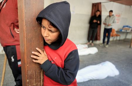 tagreuters.com2025binary_LYNXNPEL2R0E9-VIEWIMAGE