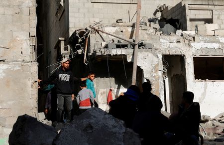 tagreuters.com2025binary_LYNXNPEL2U0GT-VIEWIMAGE