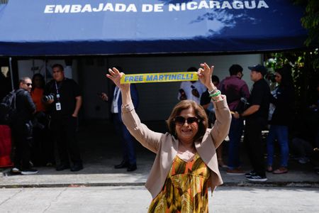 tagreuters.com2025binary_LYNXNPEL2U0V3-VIEWIMAGE