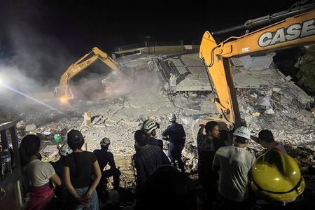 tagreuters.com2025binary_LYNXNPEL3017P-VIEWIMAGE