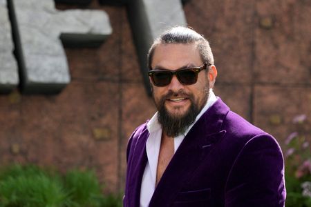 tagreuters.com2025binary_LYNXNPEL3024E-VIEWIMAGE