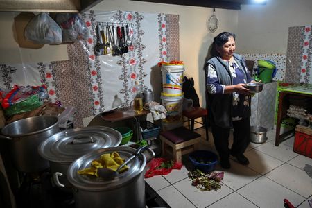 tagreuters.com2025binary_LYNXNPEL360EJ-VIEWIMAGE