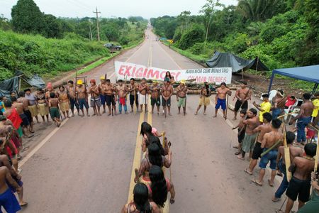 tagreuters.com2025binary_LYNXNPEL370RE-VIEWIMAGE