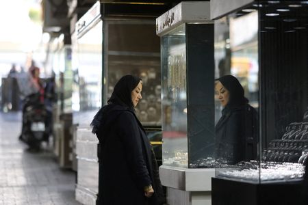 tagreuters.com2025binary_LYNXNPEL380IP-VIEWIMAGE