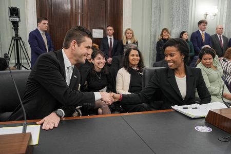 tagreuters.com2025binary_LYNXNPEL380VS-VIEWIMAGE