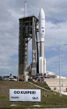 tagreuters.com2025binary_LYNXNPEL3901I-VIEWIMAGE