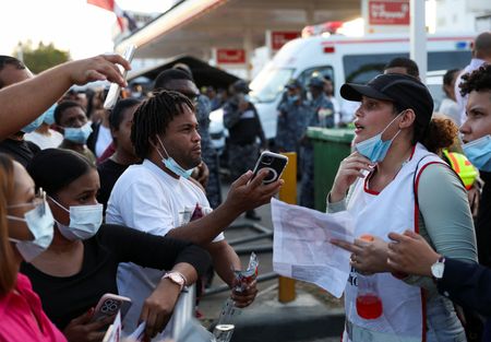 tagreuters.com2025binary_LYNXNPEL39024-VIEWIMAGE