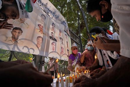 tagreuters.com2025binary_LYNXNPEL390S6-VIEWIMAGE