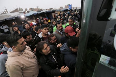 tagreuters.com2025binary_LYNXNPEL3910E-VIEWIMAGE