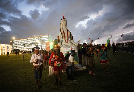 tagreuters.com2025binary_LYNXNPEL3A008-VIEWIMAGE