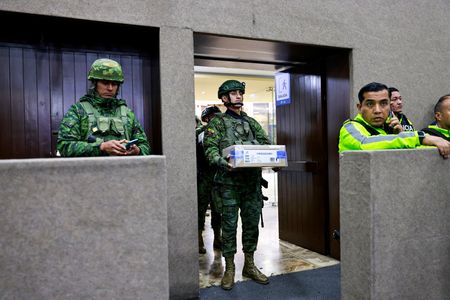 tagreuters.com2025binary_LYNXNPEL3A0ZW-VIEWIMAGE